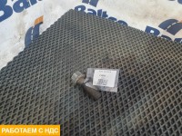 Болт суппорта